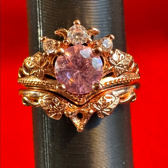 Jewelry - Exquisite Rose Gold Ring with Pink and White Accents
